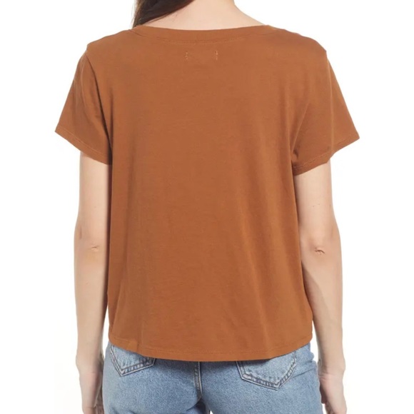 NWT Madewell softfade cotton V-neck tee - fig color Size XS - Picture 4 of 7